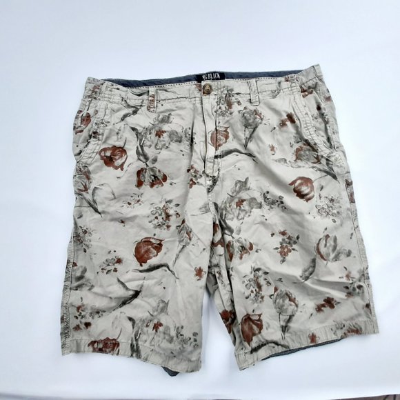 MG Black Label Mens Shorts Size 40 Beige Floral Pattern Cotton - Picture 1 of 3